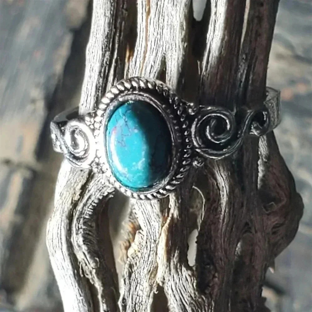 Artisan India Blue Turquoise 925 Sterling Silver Plated Gemstone Ring Size 7.75